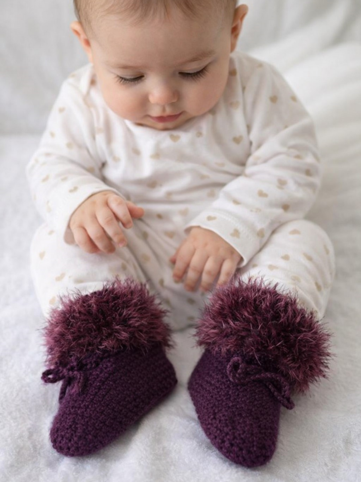 Bebe Yünü Patik-Lila Rengi  ( 0 - 1 yaş)