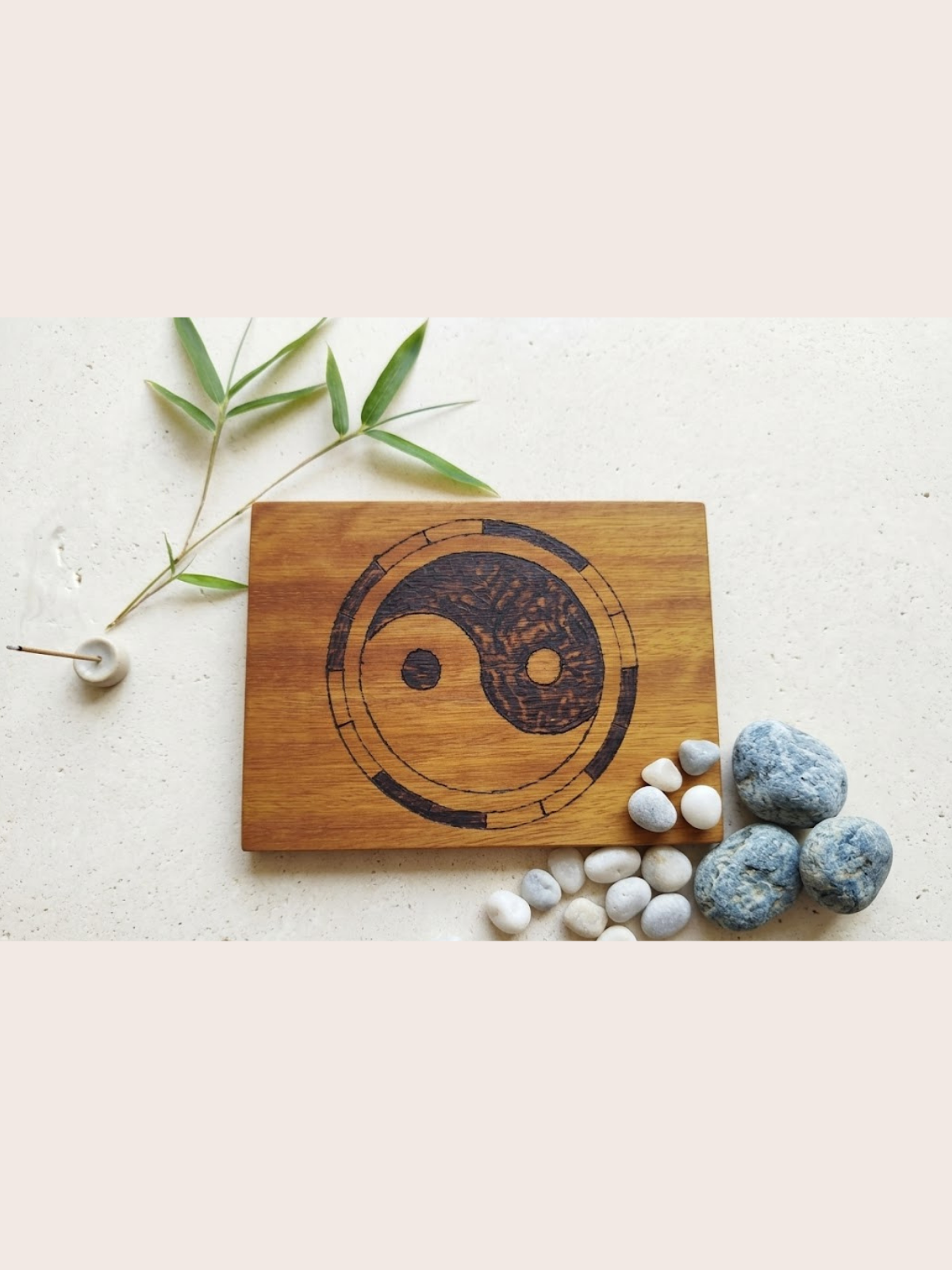 Ying Yang Dengesi El Yapımı Ahşap Tepsi | Doğal Yağlı Dekoratif Premium Tasarım